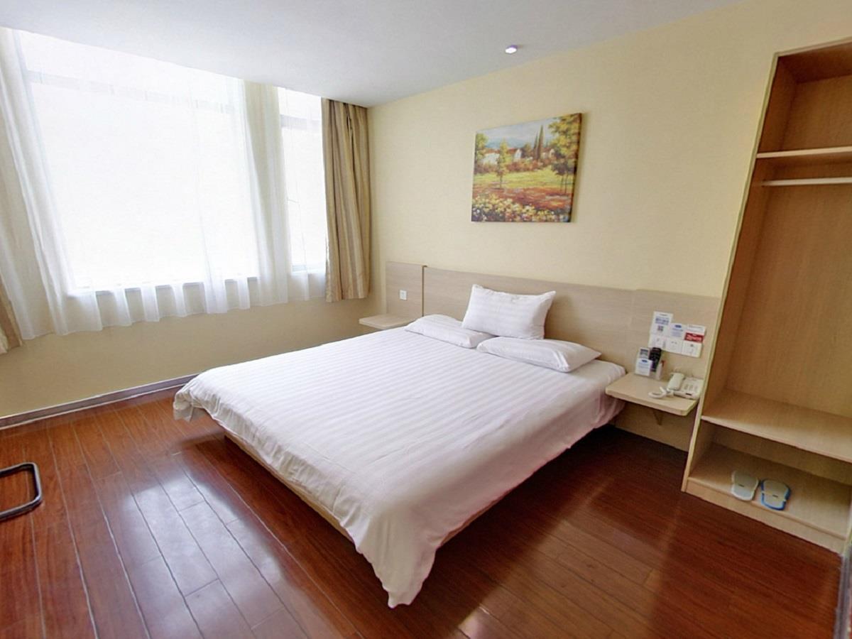 Hanting Hotel Shanghai South Railway Station Luoxiang Road Branch Exterior photo